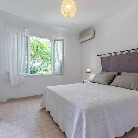 Belle Maison Avec Jardin *